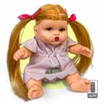عروسک نشسته